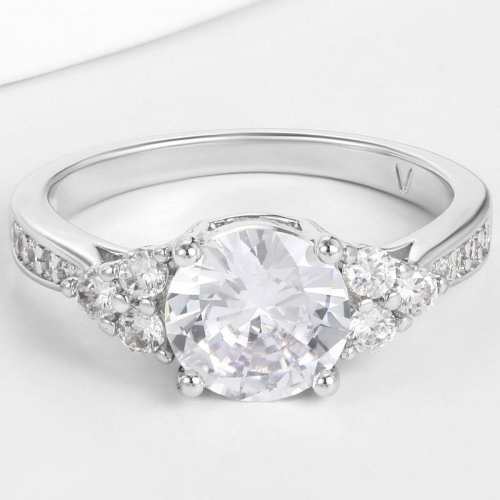 Anillo de Aleación Bañado en Oro con Cristal Emporia® Blanco