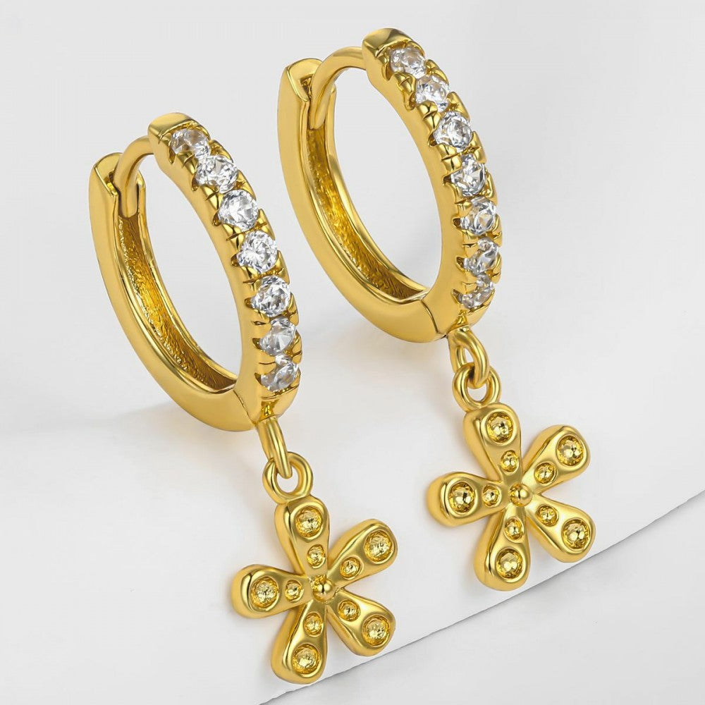 Pendientes de Aleación Bañado en Oro con Cristal Emporia® Blanco