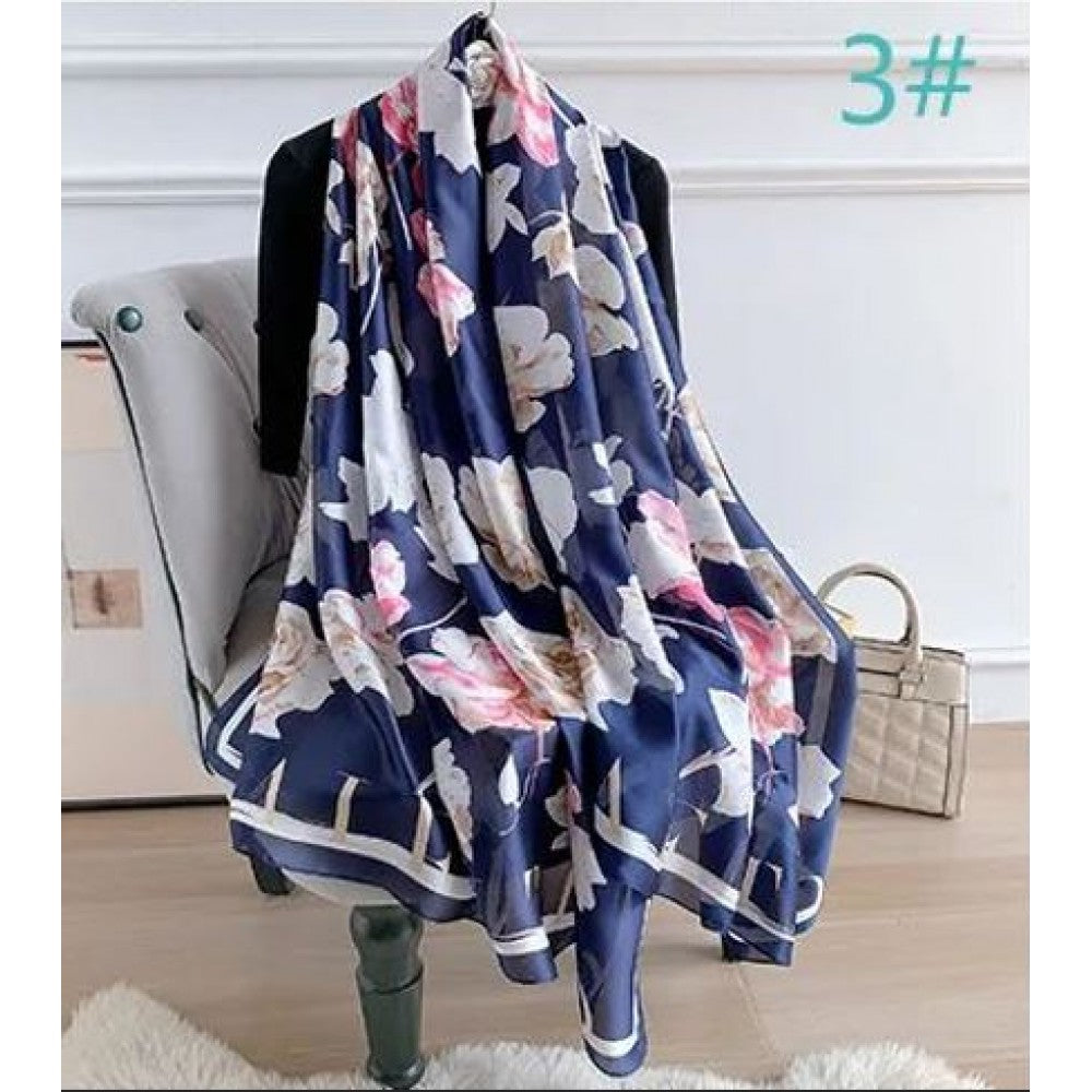 Bufanda con estampado floral y de inscripción, azul, 85 × 180 cm, 100 % seda vegana.