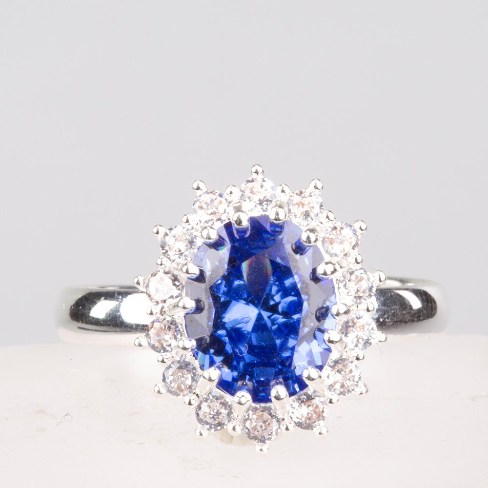 Conjunto de Aleación Bañado en Oro con Cristal Emporia® Azul y Cristal Emporia® Blanco ( Collar +Anillo )