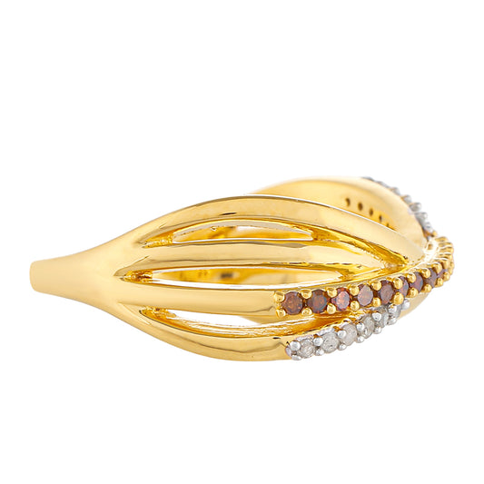 Anillo de Plata Bañada en Oro con Diamante Rojo y Diamante blanco