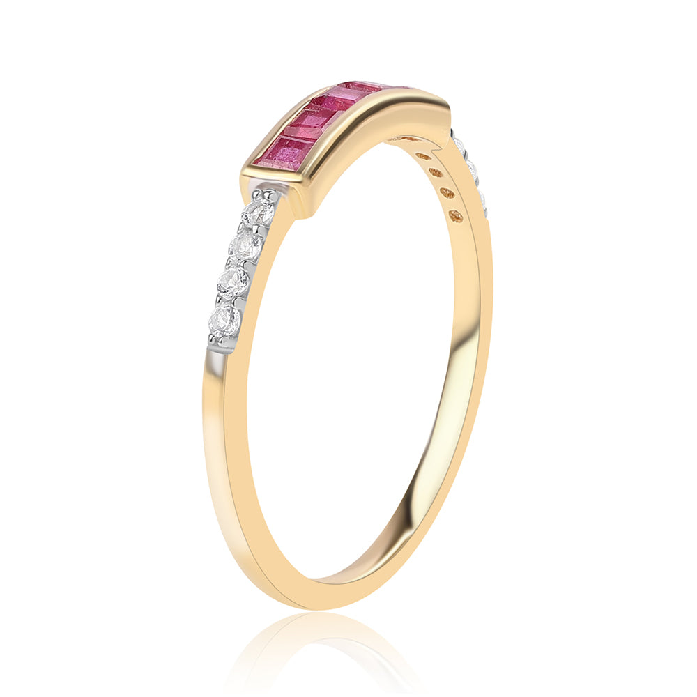 Anillo de Plata Bañada en Oro con Rubí de Mozambique y Topacio Blanco