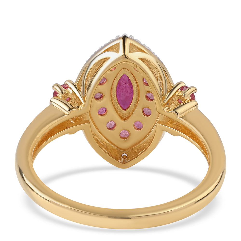 Anillo de Plata Bañada en Oro con Rubí de Mozambique y Topacio Blanco