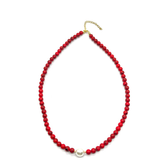 Collar de Plata Bañada en Oro con Coral de Esponja Roja y Perla de cristal