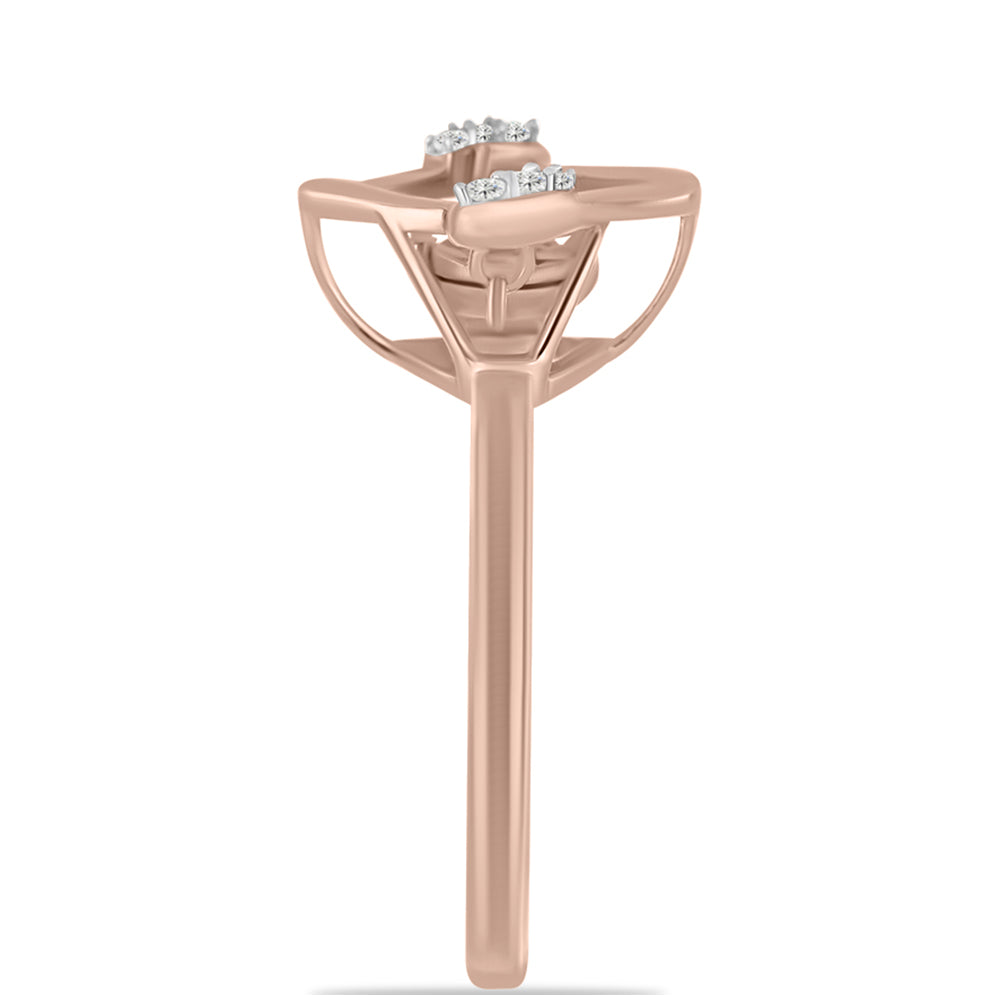 Anillo de Plata Bañada en Oro Rosa con Diamante Rosa Danzantes y Topacio Blanco