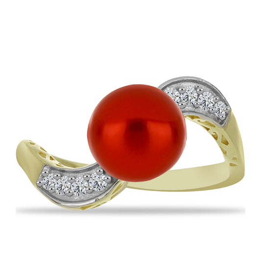 Anillo de Plata Bañada en Oro con Perla roja de río y Topacio Blanco