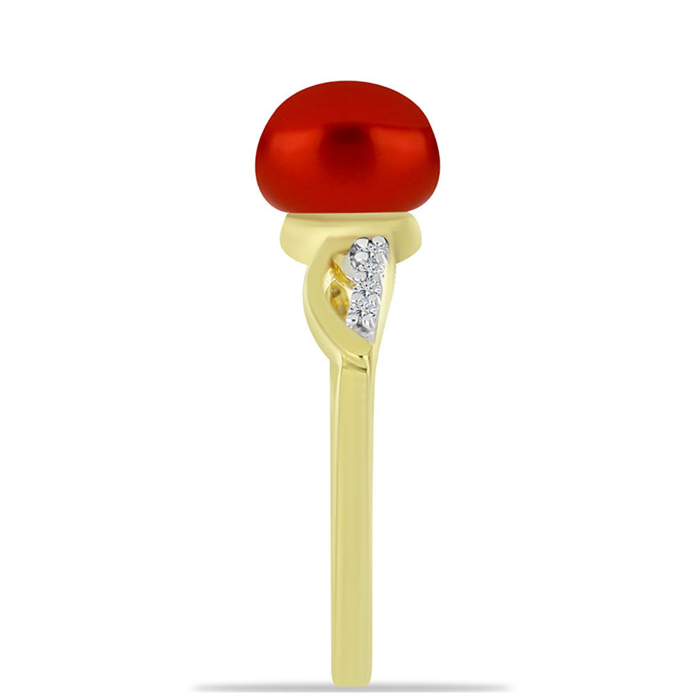 Anillo de Plata Bañada en Oro con Perla roja de río y Topacio Blanco