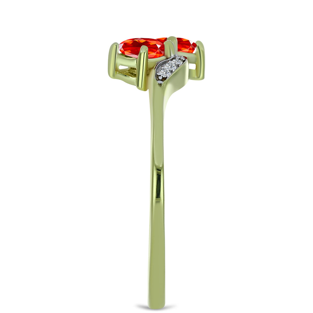 Anillo de Plata Bañada en Oro con Ópalo Rojo etíope de Lega Dembi y Topacio Blanco