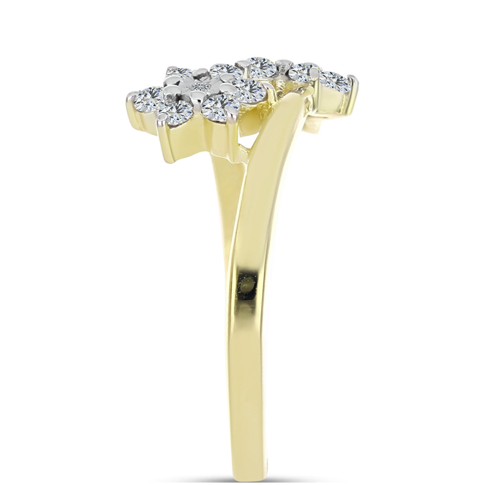 Anillo de Plata Bañada en Oro con Diamante blanco y Topacio Blanco