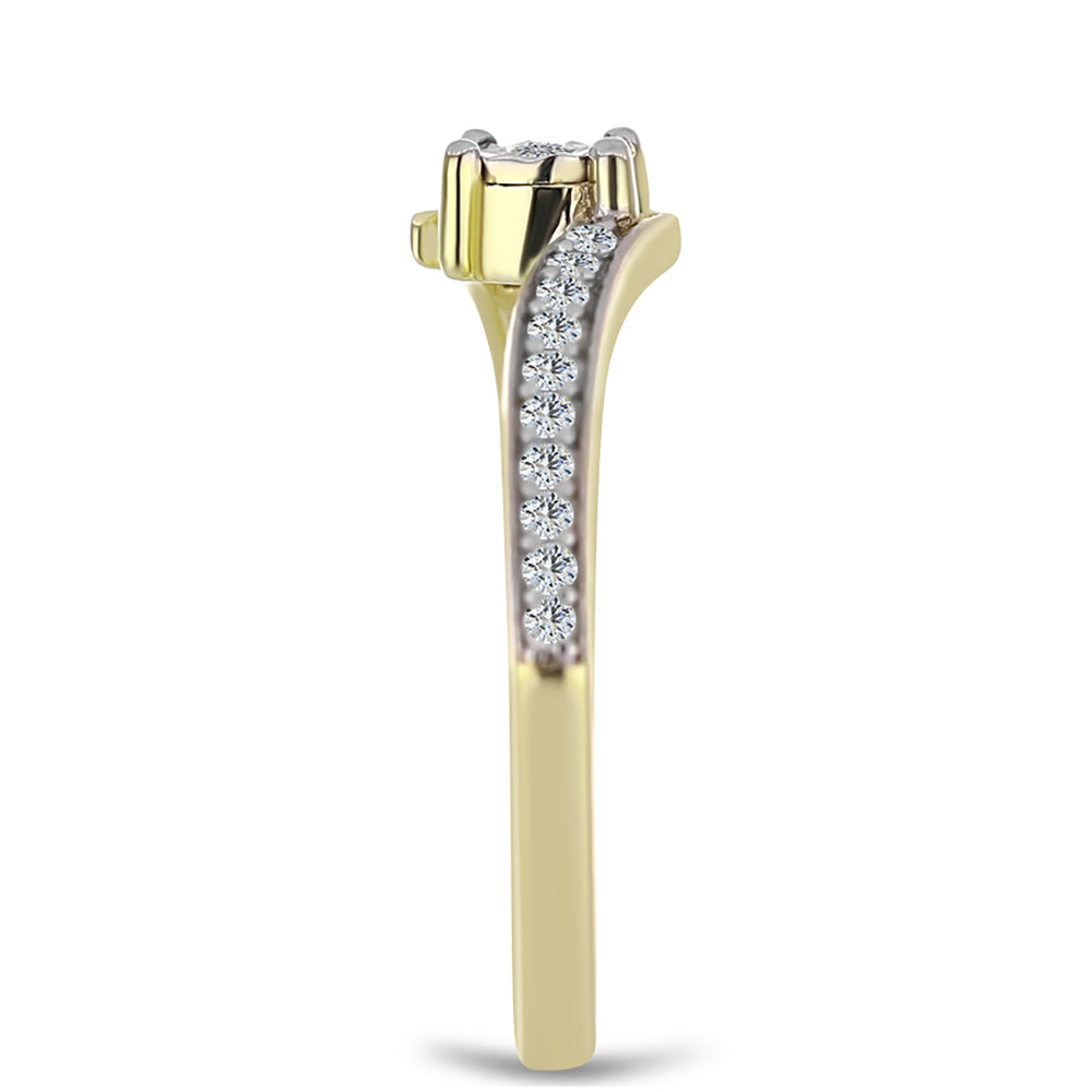 Anillo de Plata Bañada en Oro con Diamante blanco y Topacio Blanco