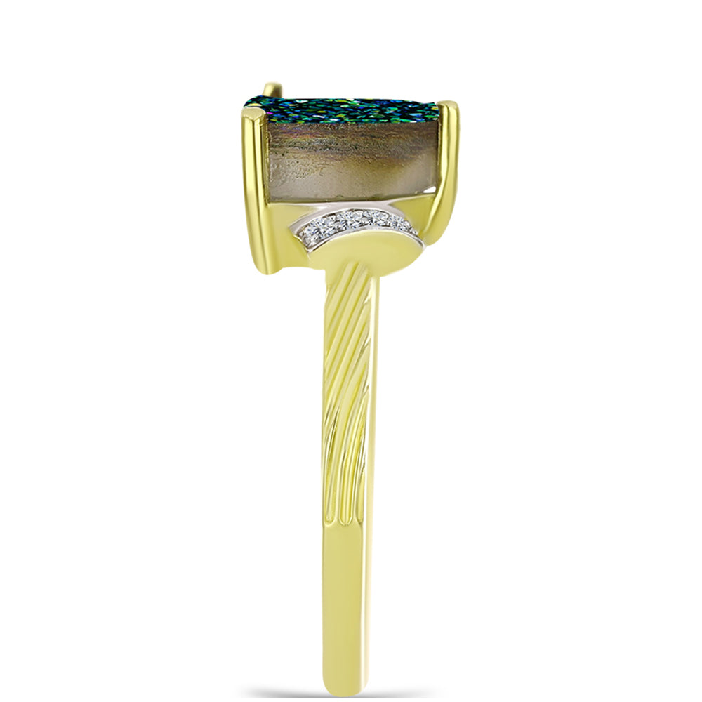 Anillo de Plata Bañada en Oro con Drusa Verde y Topacio Blanco