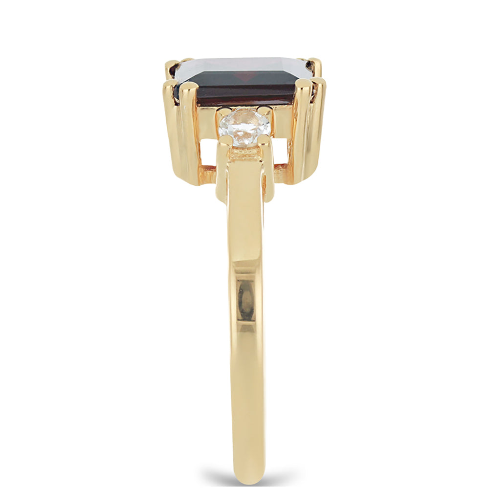 Anillo de Plata Bañada en Oro con Granate Rodolita de Minas Gerais y Topacio Blanco