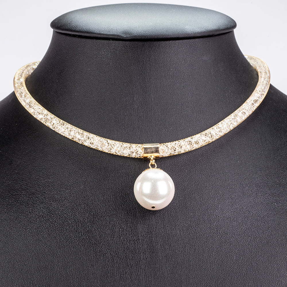 Collar de Aleación Bañado en Oro con Perla de cristal y Cristal Emporia® Blanco