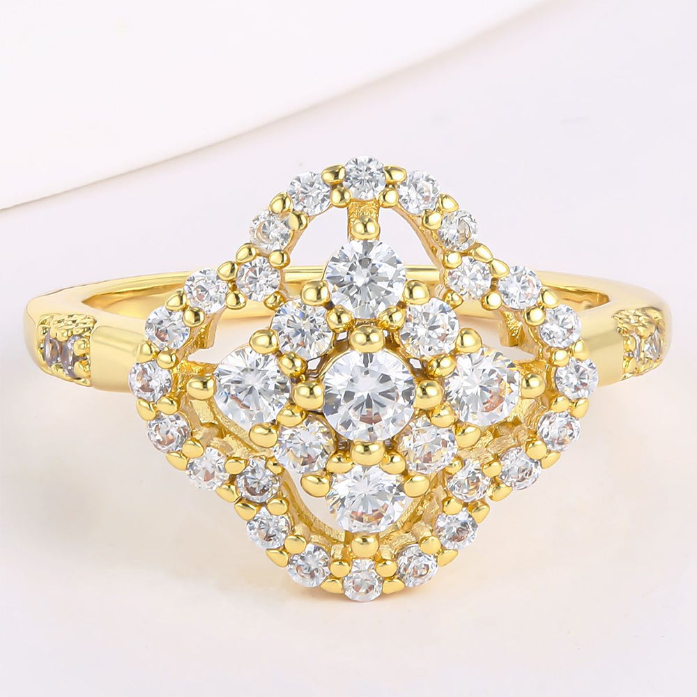 Anillo de Aleación Bañado en Oro con Cristal Emporia® Blanco