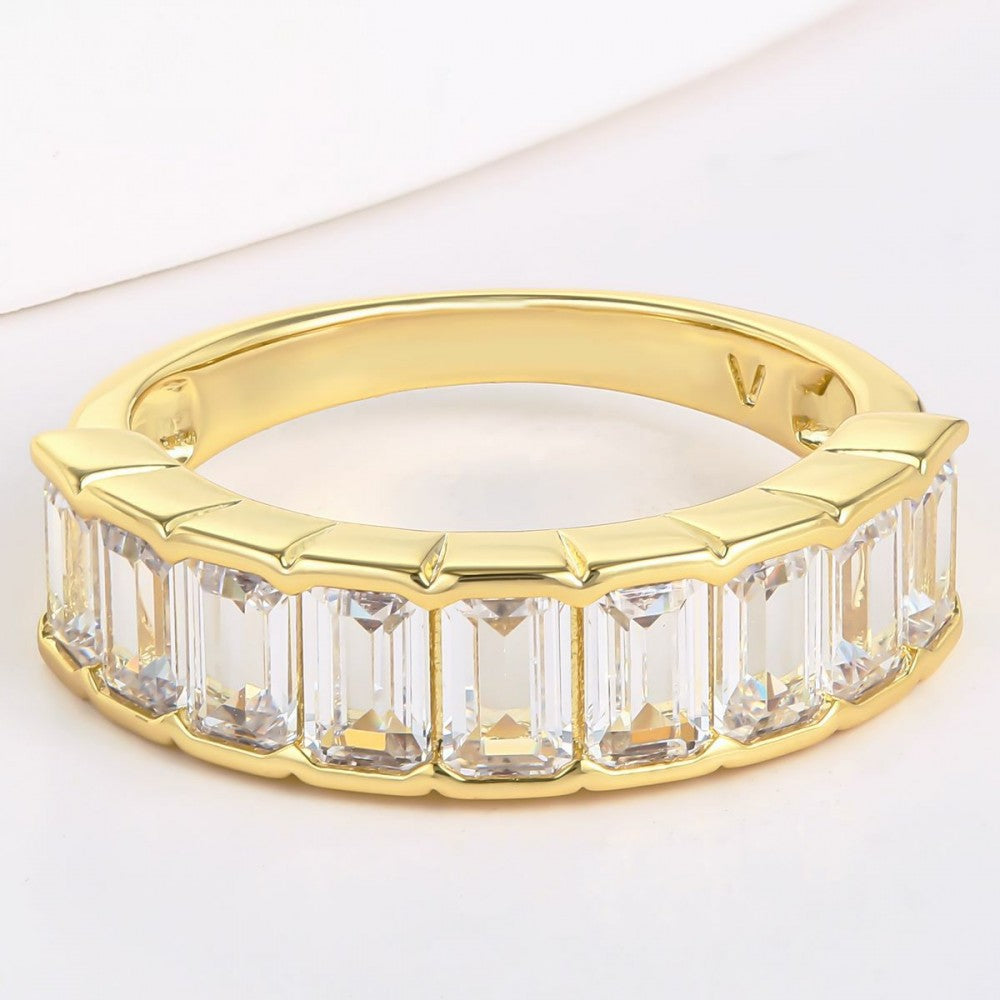 Anillo de Aleación Bañado en Oro con Cristal Emporia® Blanco