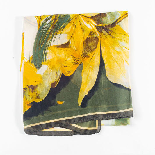 Bufanda impresión lilas , 85 x 180 cms, verde, 100% seda vegana