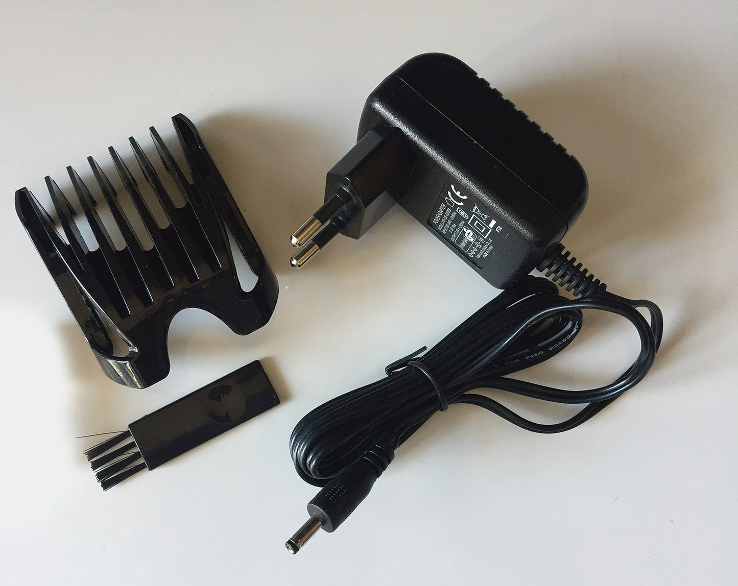 Cortapelos y recortadora de barba inalámbrica Velform