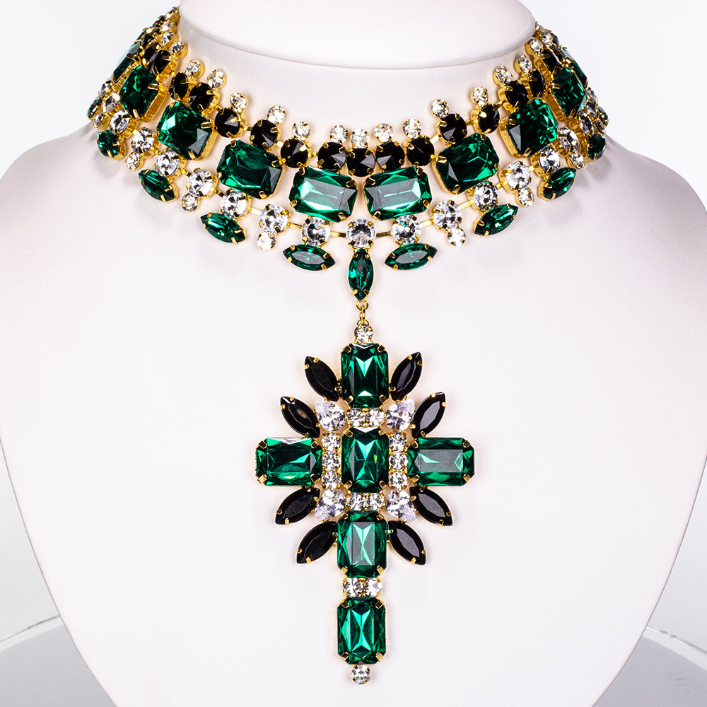 Conjunto de Aleación Bañado en Oro con Cristal Emporia® Verde y Cristal Emporia® Blanco ( Collar +Pendientes ) 5 