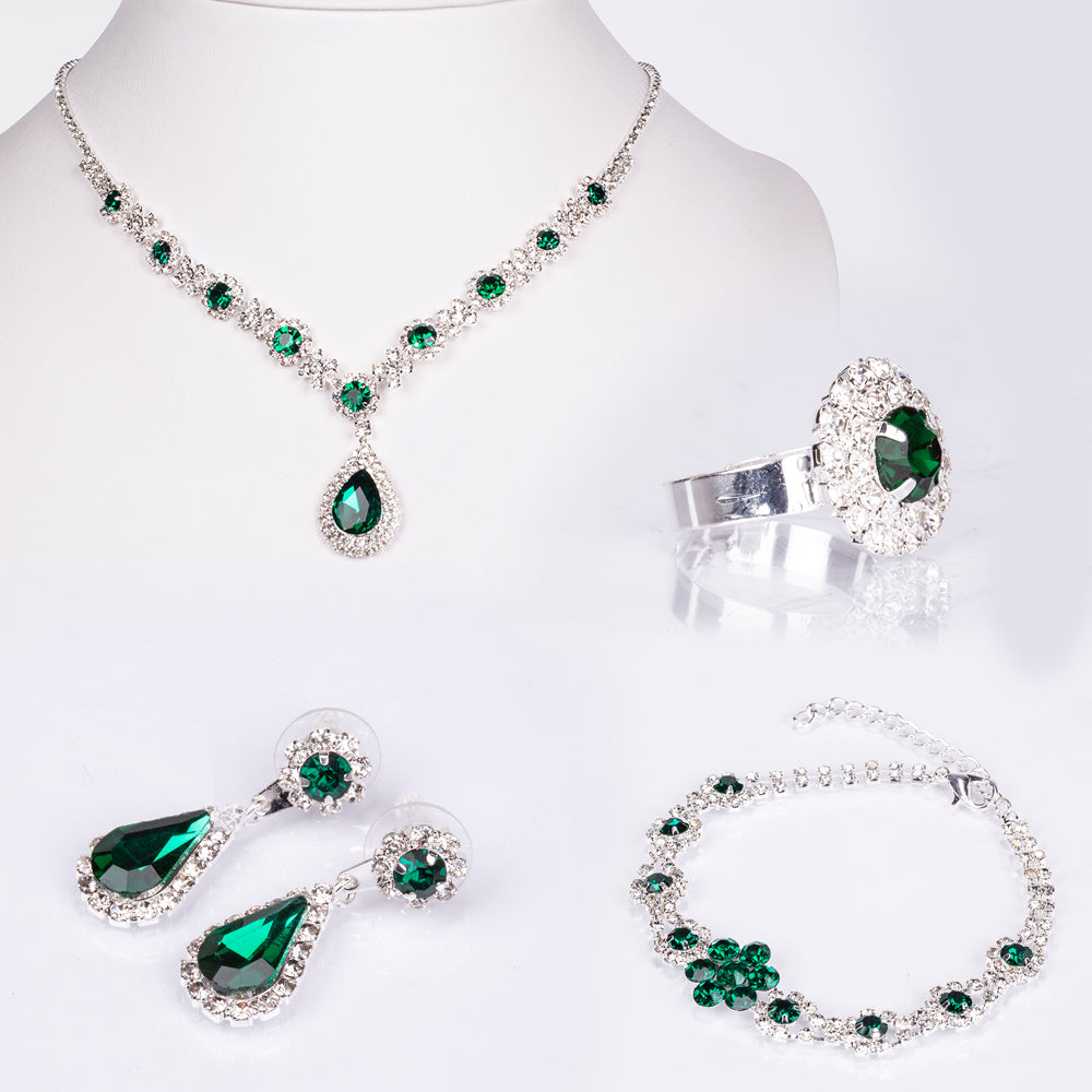 Conjunto de Aleación Bañado en Oro con Cristal Emporia® Verde y Cristal Emporia® Blanco ( Collar +Pendientes +Pulsera +Anillo )
