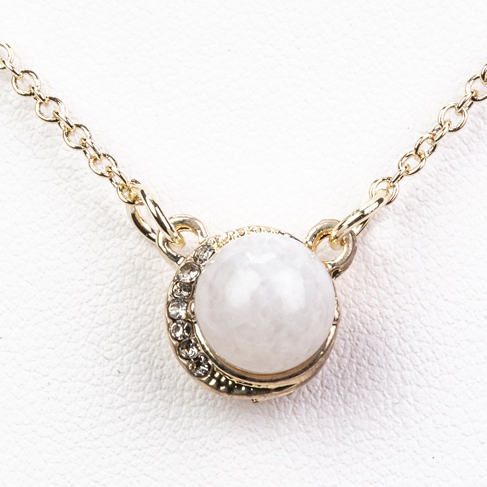 Collar de Aleación Bañado en Oro con Piedra Lunar Arco Iris y Cristal Emporia® Blanco 1 