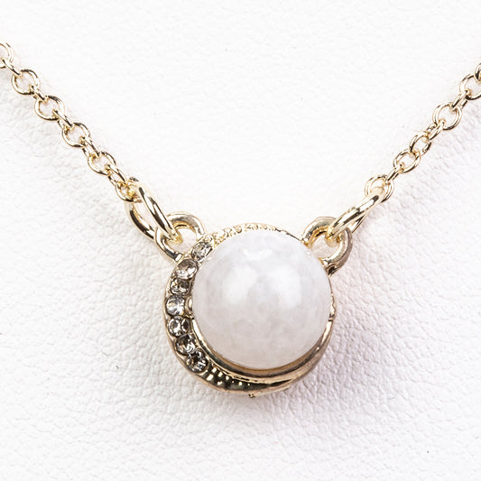 Collar de Aleación Bañado en Oro con Piedra Lunar Arco Iris y Cristal Emporia® Blanco