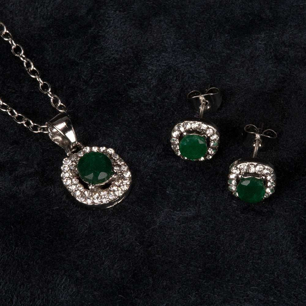 Conjunto de Aleación Bañado en Oro con Esmeralda y Cristal Emporia® Blanco ( Collar +Pendientes +Colgante )