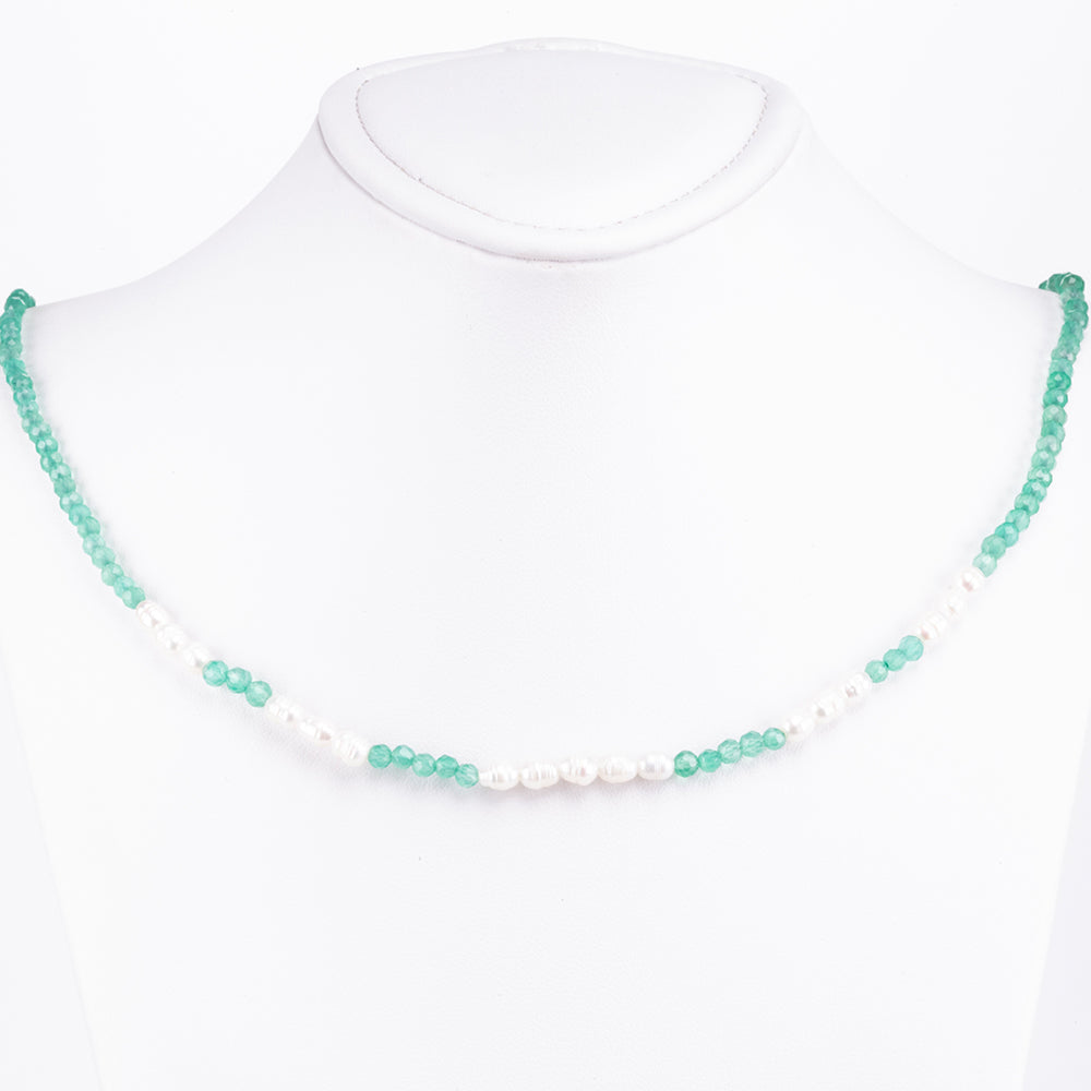 Conjunto de Plata Bañada en Oro con Ónix Verde y Perla de cristal ( Collar +Pulsera )