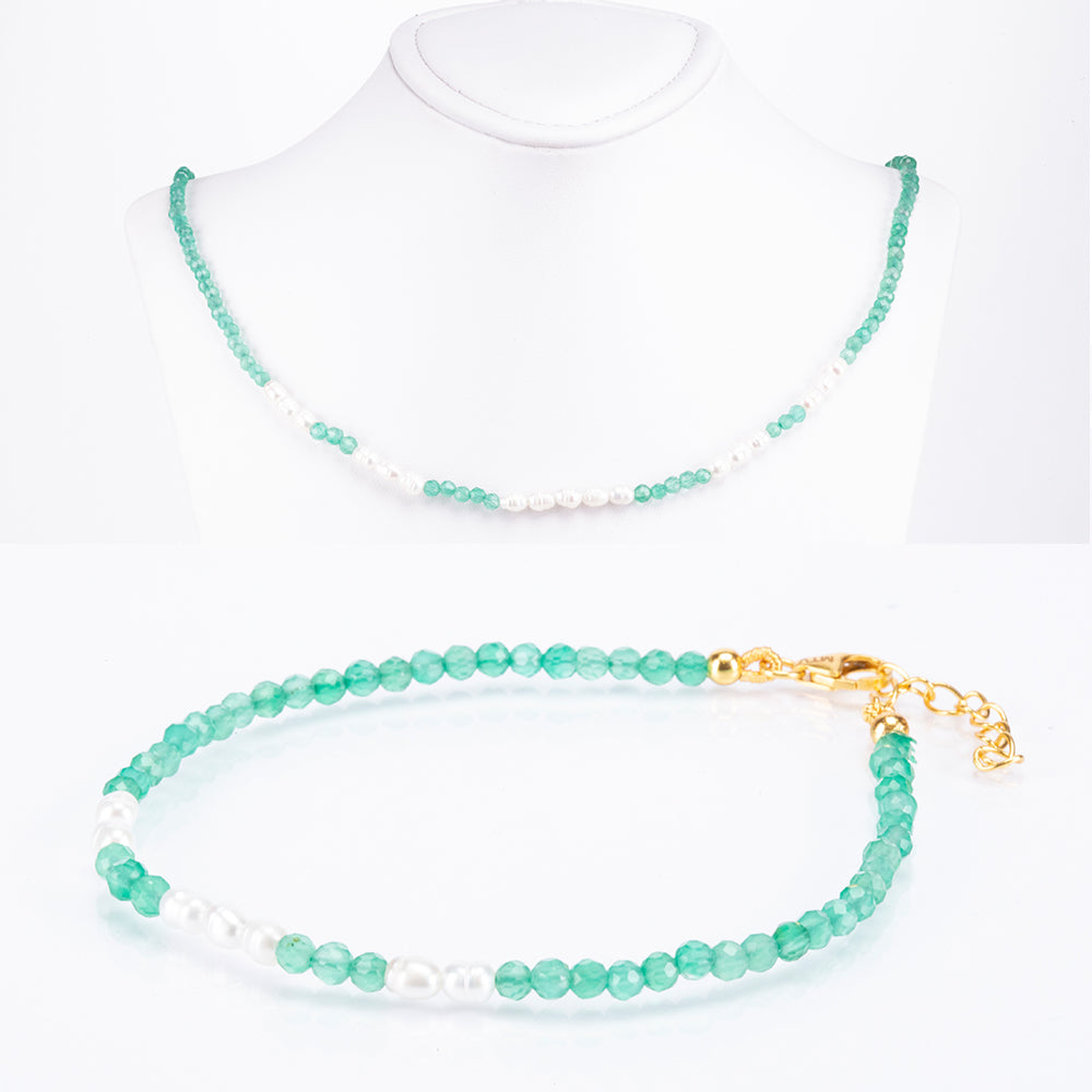 Conjunto de Plata Bañada en Oro con Ónix Verde y Perla de cristal ( Collar +Pulsera )