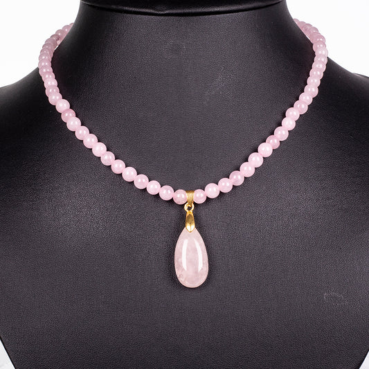 Collar de Aleación Bañado en Oro con Cuarzo Rosado