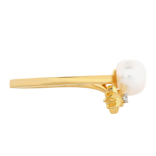 Anillo de Plata Bañada en Oro con Perla Barroca Cultivada de Agua Dulce y Topacio Blanco