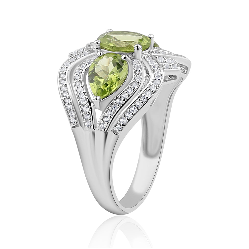 Anillo de Plata con Peridoto