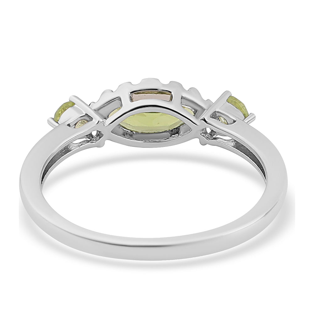 Anillo de Plata con Peridoto