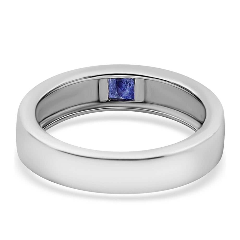 Anillo de Plata con Zafiro Azul