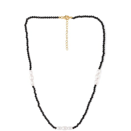 Collar de Plata Bañada en Oro con Espinela Negra y Perla blanca de agua dulce