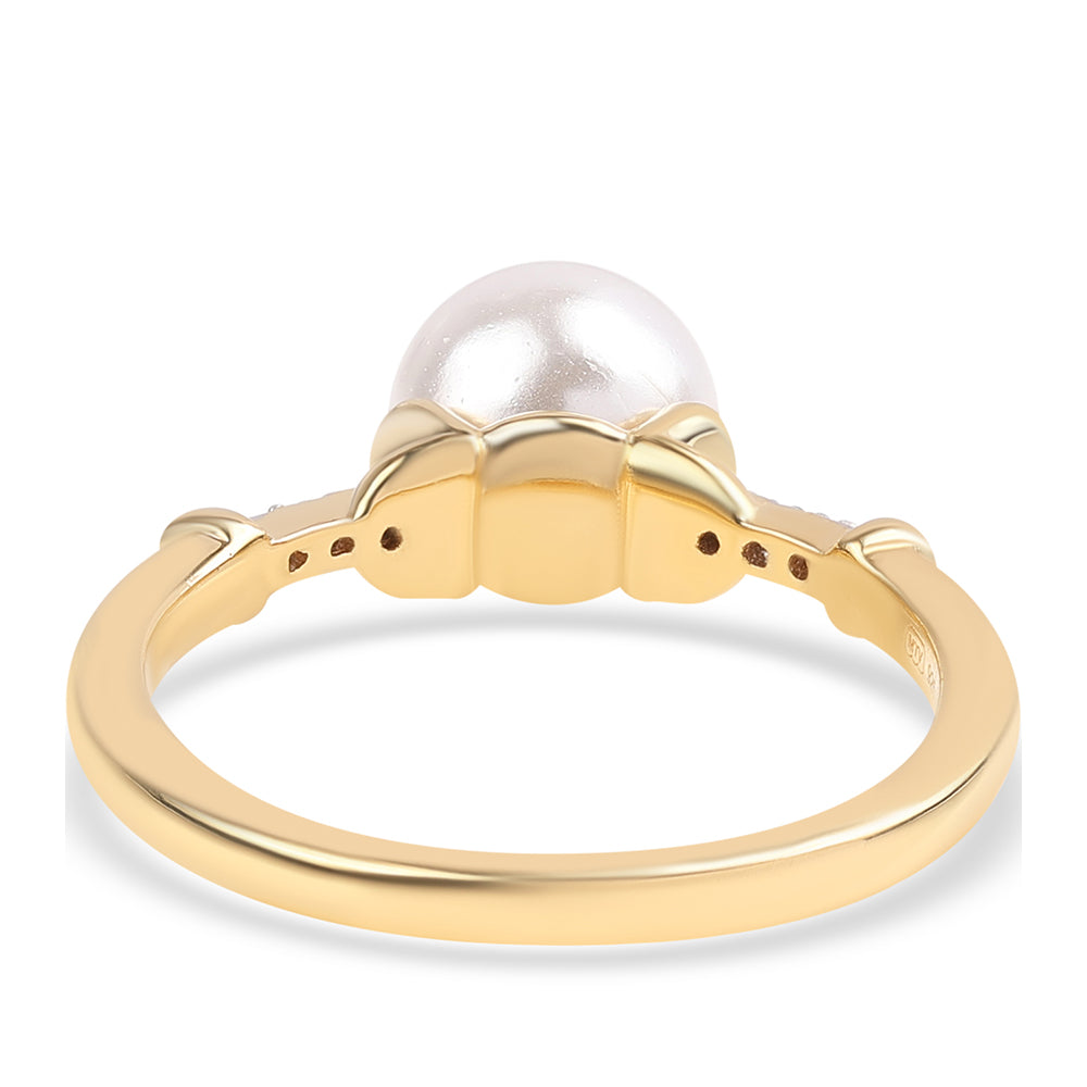 Anillo de Plata Bañada en Oro con Perla blanca de agua dulce y Topacio Blanco