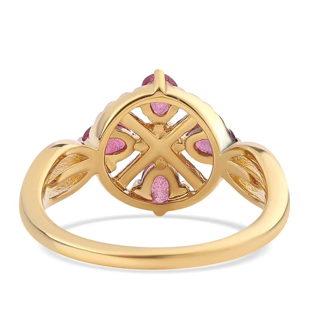 Anillo de Plata Bañada en Oro con Rubí de Mozambique y Topacio Blanco