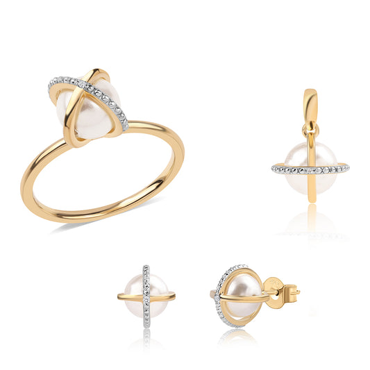 Conjunto de Plata Bañada en Oro con Perla blanca de agua dulce y Topacio Blanco ( Pendientes +Anillo +Colgante )