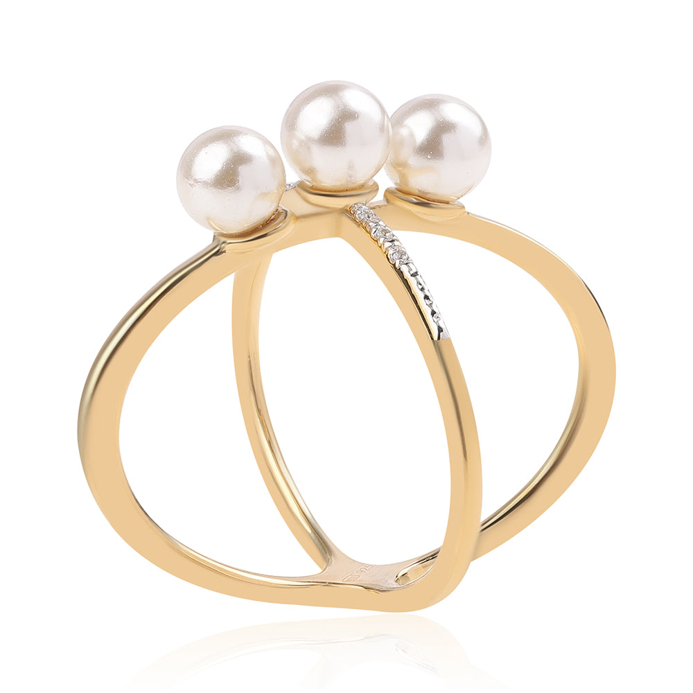 Anillo de Plata Bañada en Oro con Perla blanca de agua dulce y Topacio Blanco