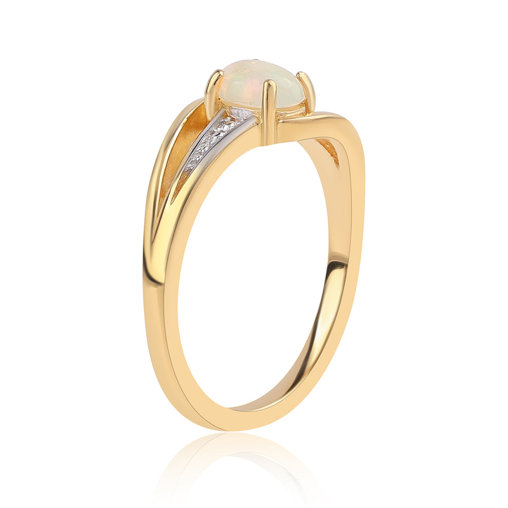 Anillo de Plata Bañada en Oro con Ópalo Etíope de Lega Dembi 2 