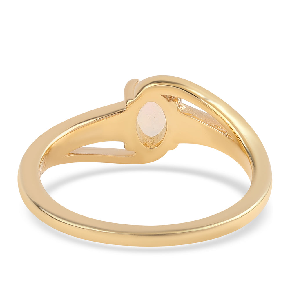 Anillo de Plata Bañada en Oro con Ópalo Etíope de Lega Dembi
