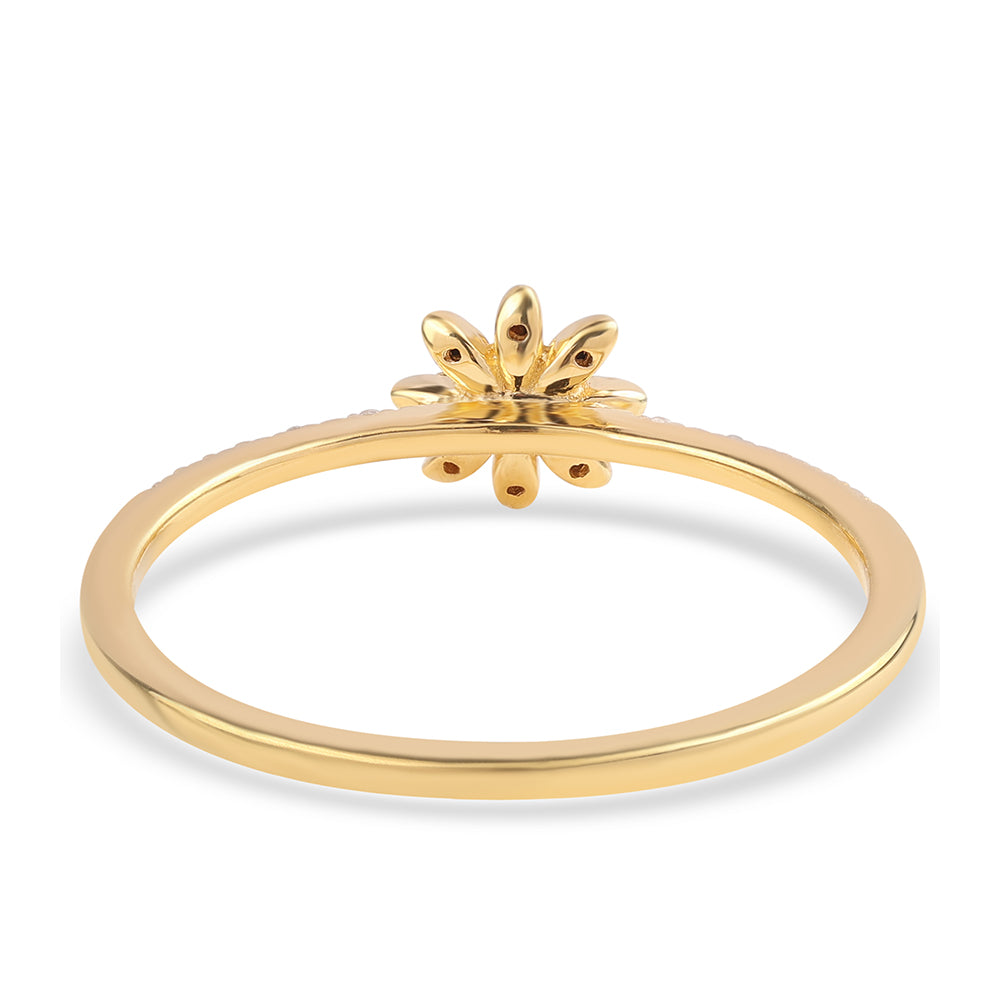 Anillo de Plata Bañada en Oro con Diamante Negro y Diamante blanco 2 