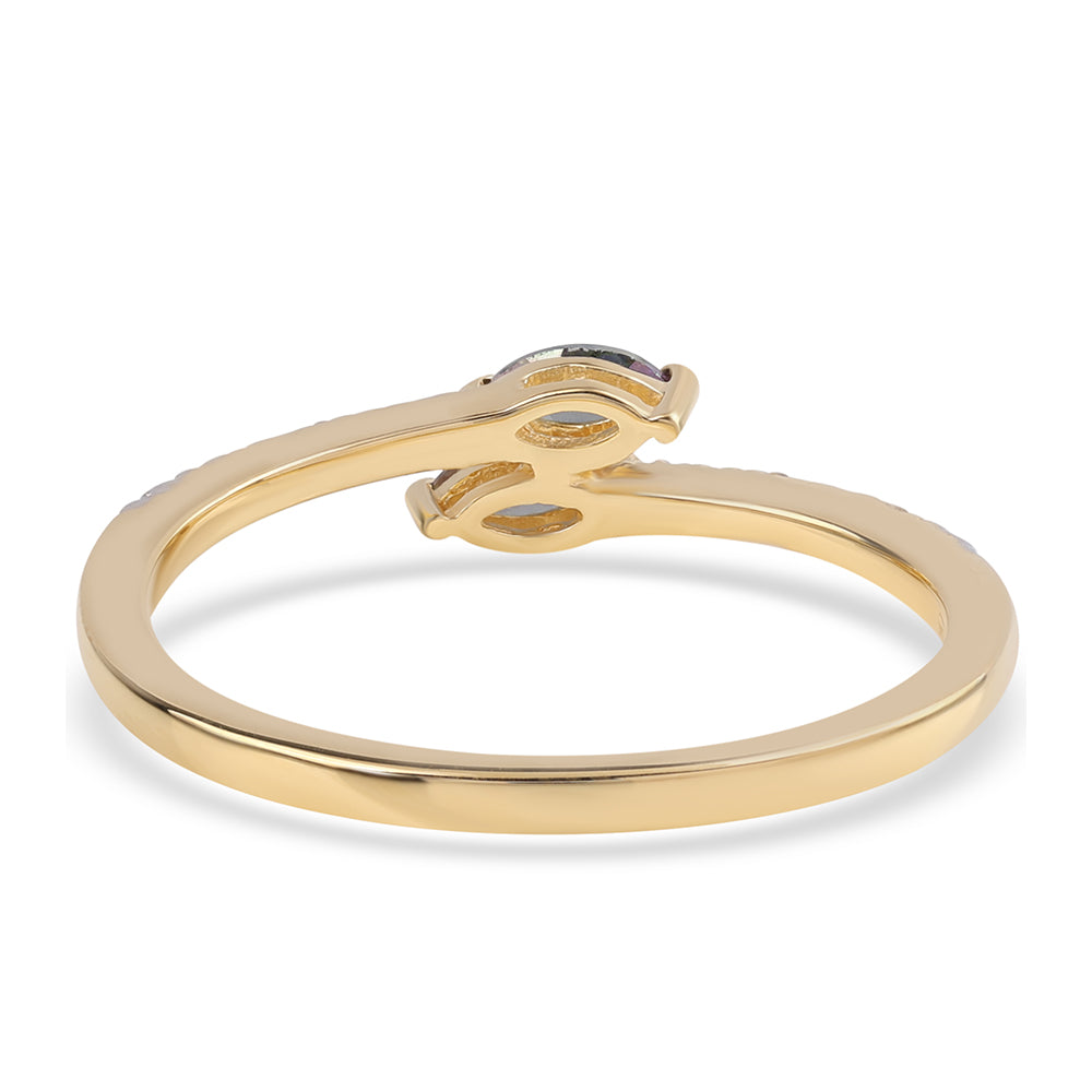 Anillo de Plata Bañada en Oro con Topacio Místico y Topacio Blanco