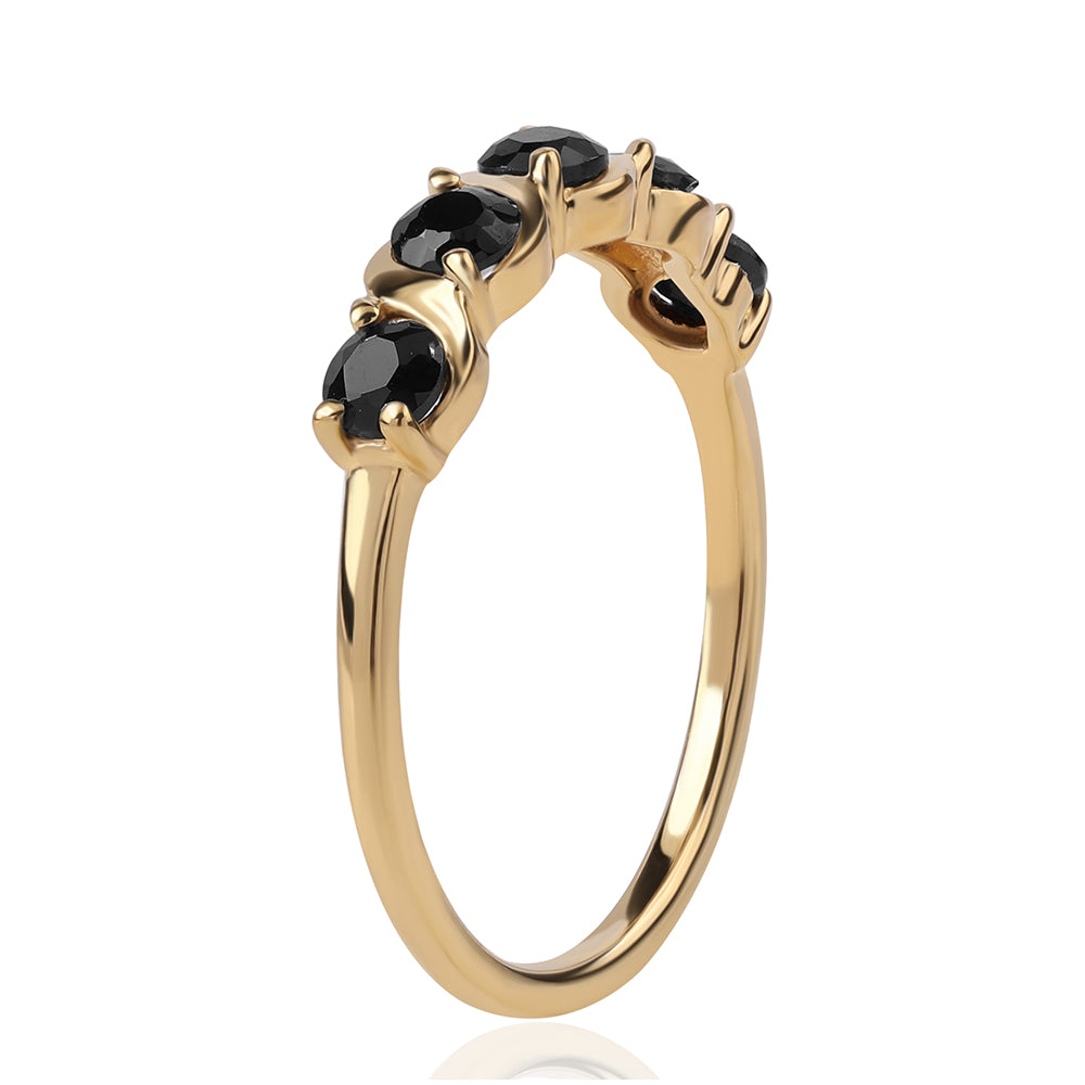 Anillo de Plata Bañada en Oro con Espinela Negra 2 