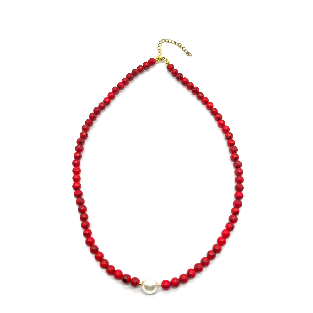 Collar de Plata Bañada en Oro con Coral de Esponja Roja y Perla de cristal