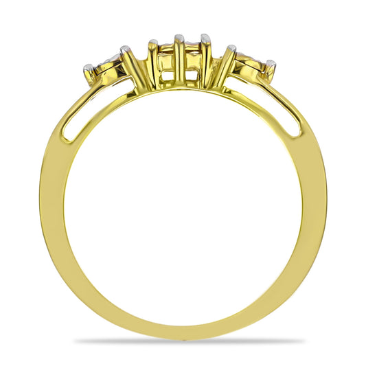 Anillo de Plata Bañada en Oro con Diamante blanco