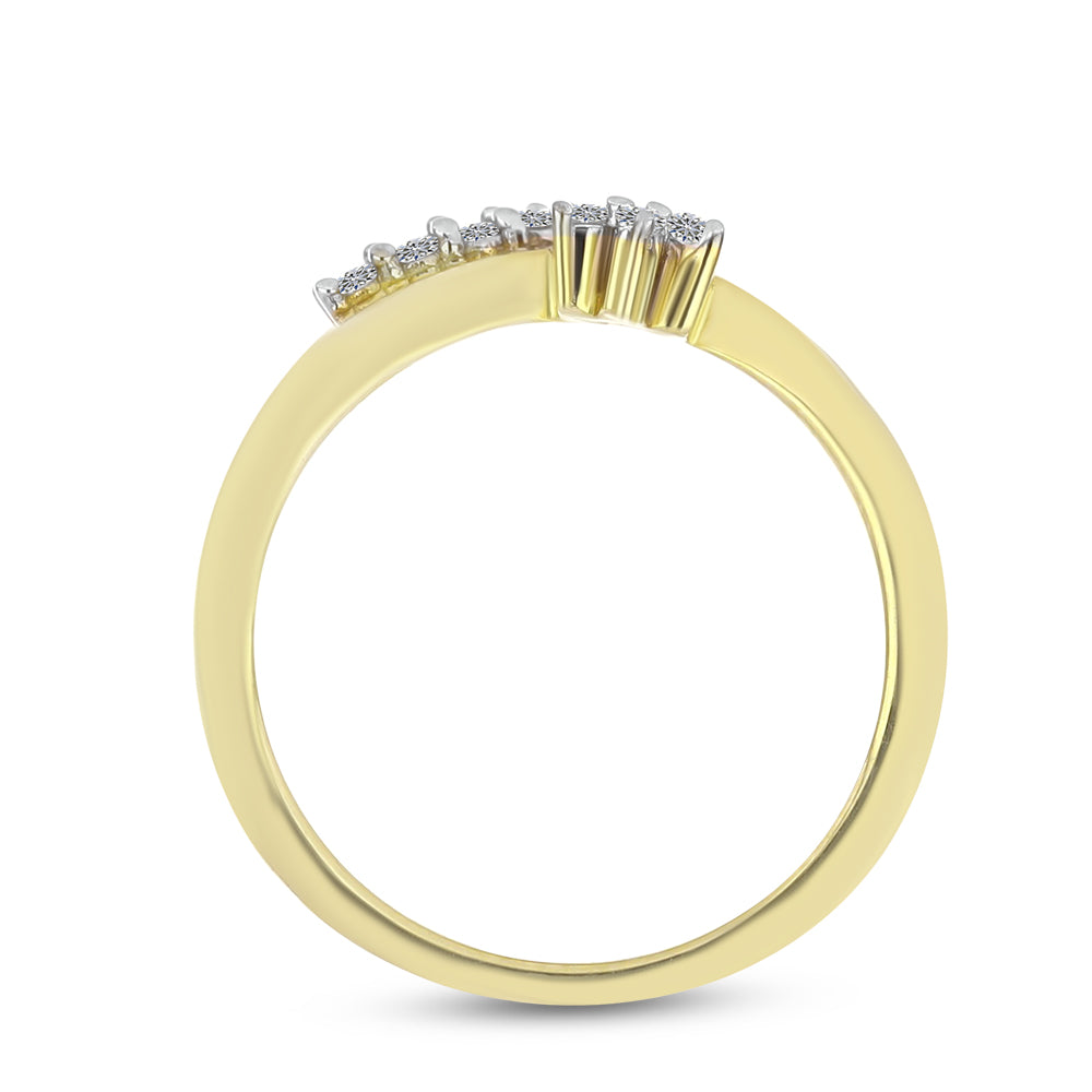 Anillo de Plata Bañada en Oro con Diamante blanco