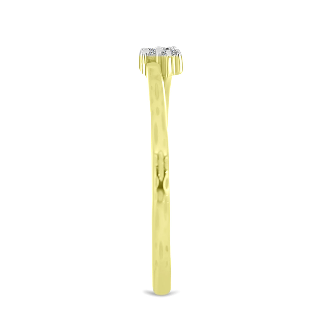 Anillo de Plata Bañada en Oro con Diamante blanco