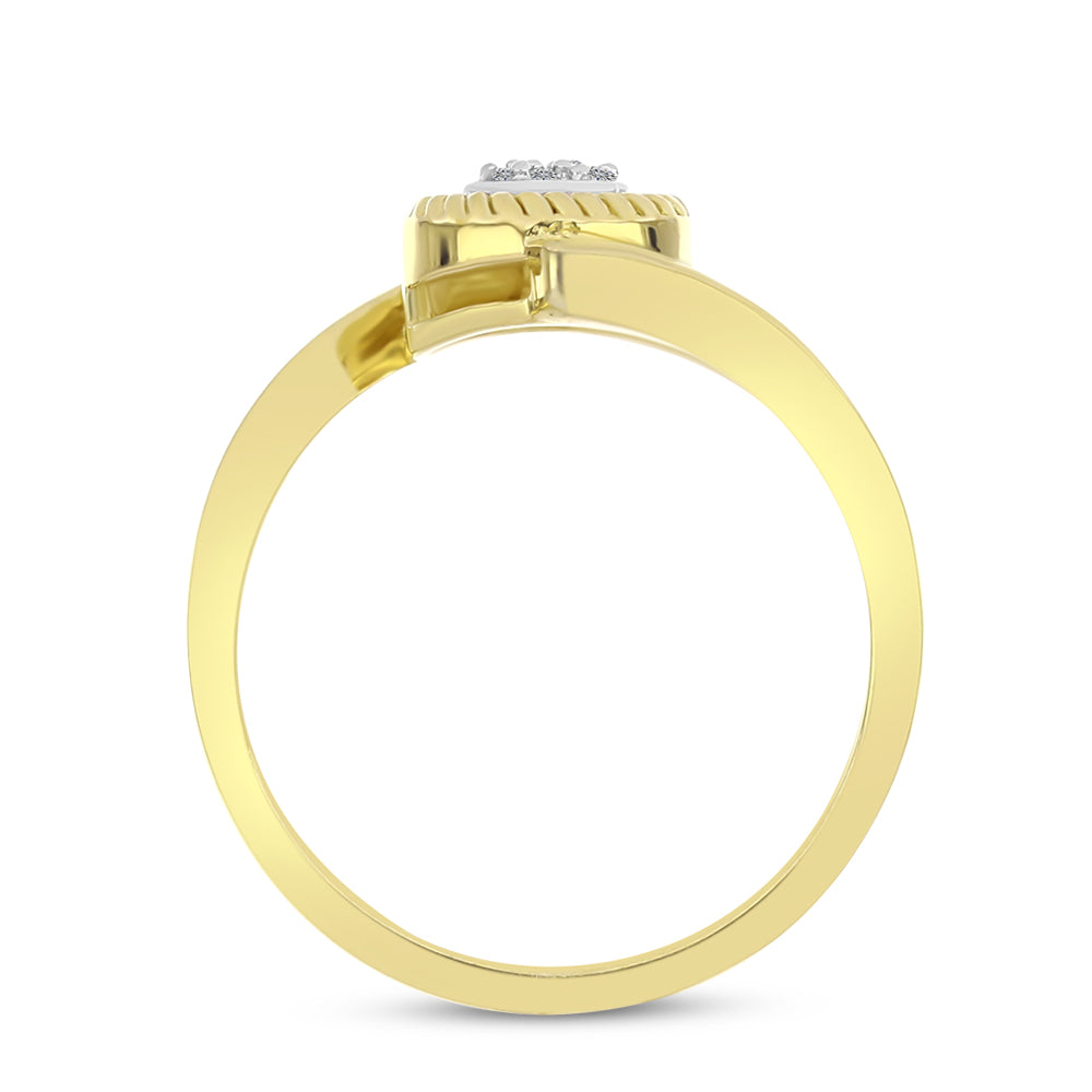 Anillo de Plata Bañada en Oro con Diamante blanco 2 