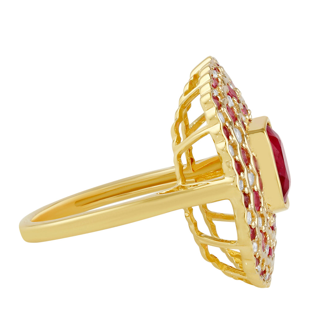 Anillo de Plata Bañada en Oro con Rubí de Tailandia y Topacio Blanco 2 