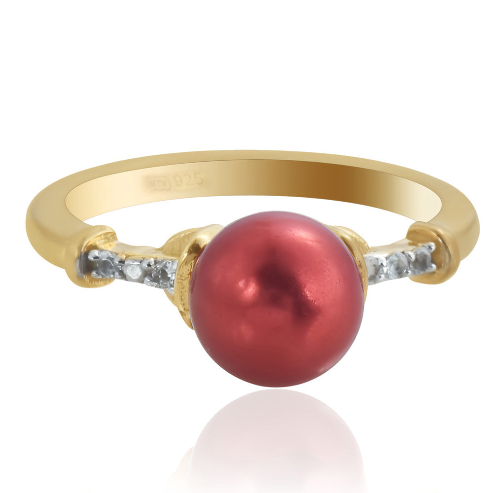 Anillo de Plata Bañada en Oro con Perla roja de río y Topacio Blanco